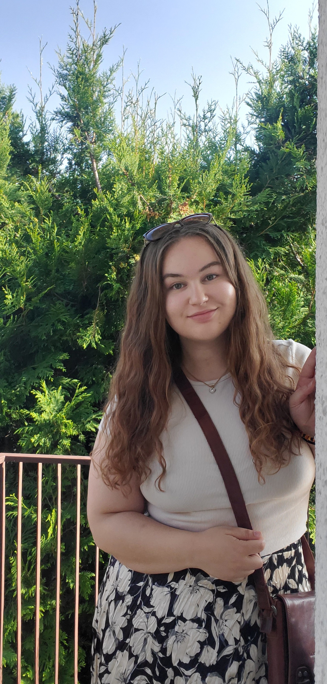 Julia, a Calgary tutor with RM Tutoring, specializing in Science, French, and English